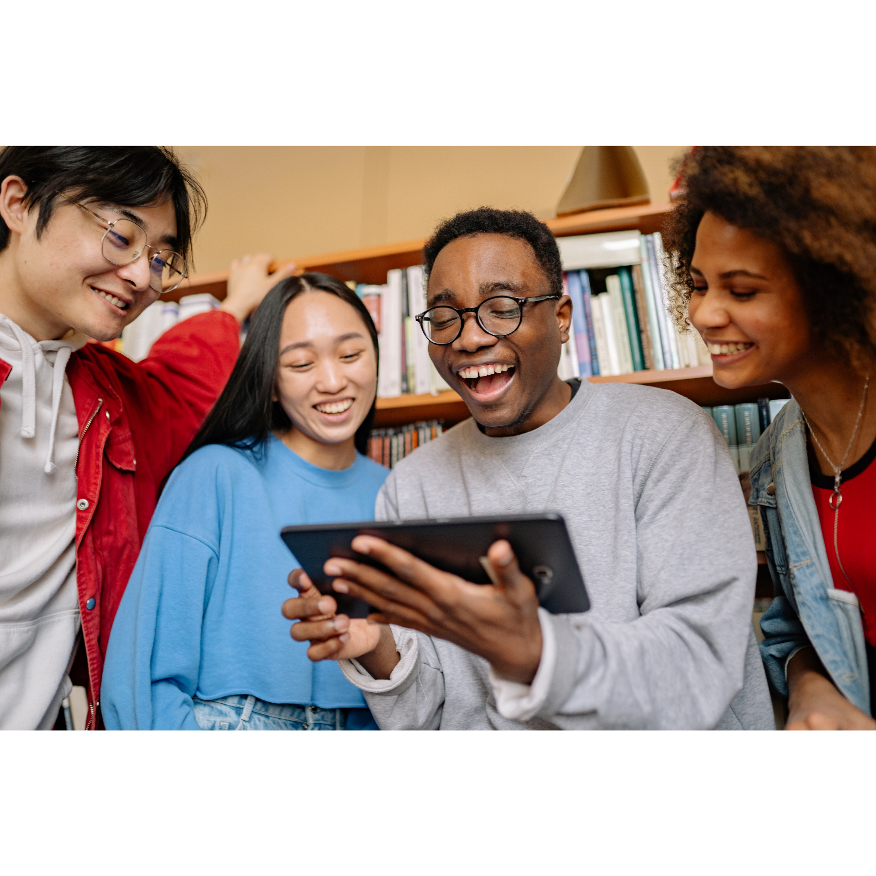 Virtual team collaboration and connection